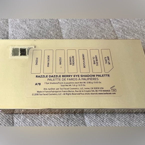 TOO FACED Razzle Dazzle Berry Eye Shadow Palatte 7 Eye Shadows Exc Cond - Picture 4 of 9